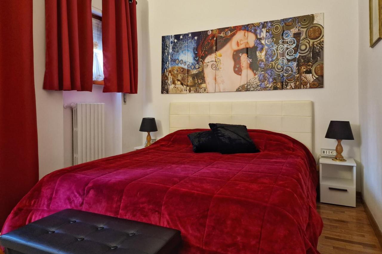 Arezzo Charming Apartment Exterior photo